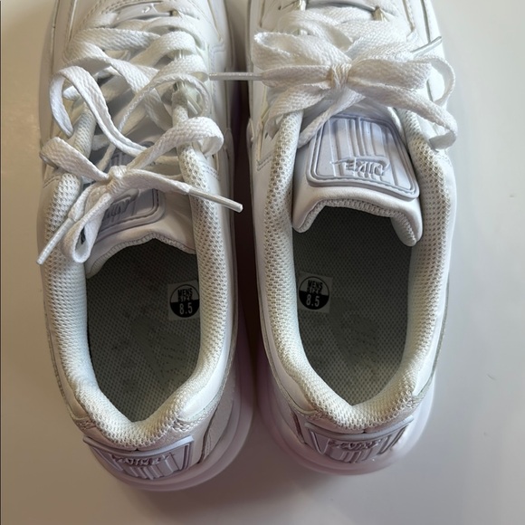 White Nike Air Max LTD 3 Sneakers - Picture 11 of 14